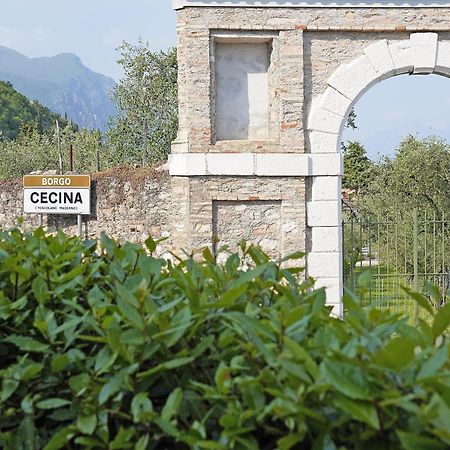 Villa Bouganville トスコラーノ・マデルノ エクステリア 写真