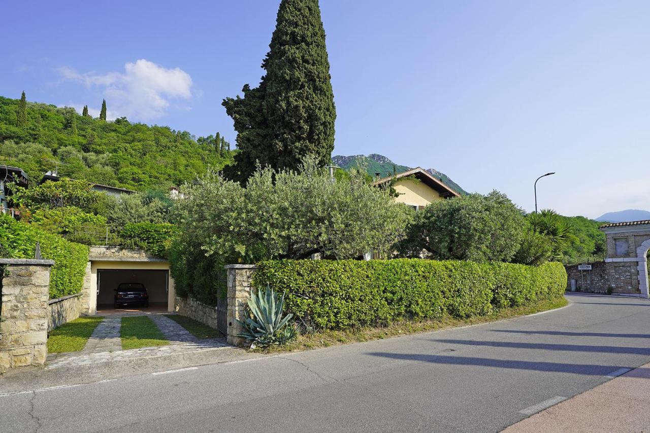 Villa Bouganville トスコラーノ・マデルノ エクステリア 写真